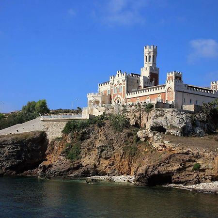 Castello Tafuri Hotel Portopalo Di Capo Passero Bagian luar foto
